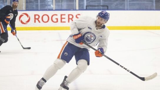 McDavid Reports No Extensiom.  Ultimate Distraction? (featured)